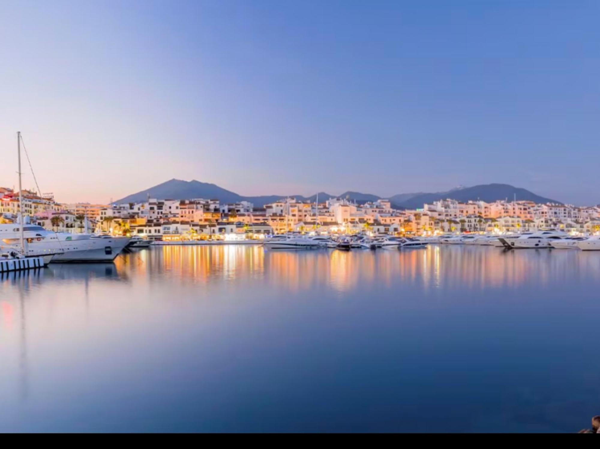- Alicate Beachfront Apartment- 8